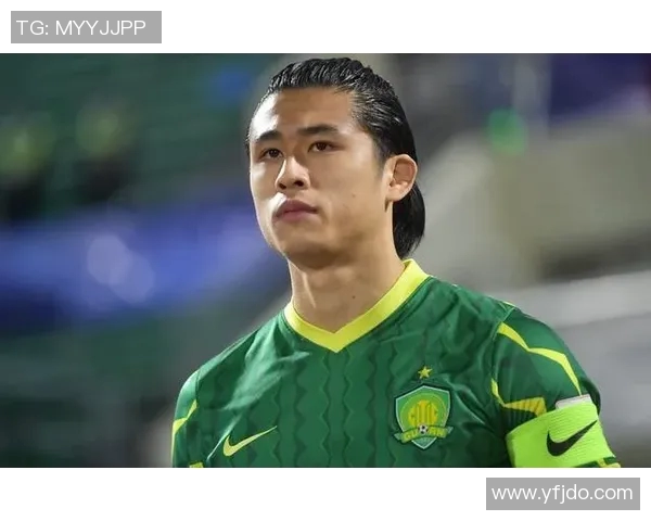 张玉宁精彩进球助力球队逆转胜利展现出色个人能力与团队配合