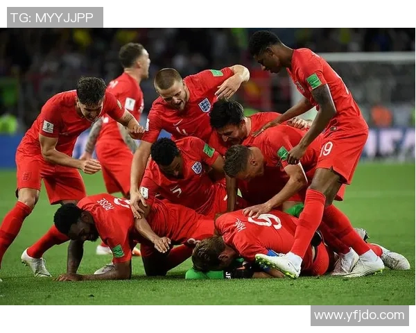 英格兰队员赛后庆祝荷兰胜利，全力备战世界杯